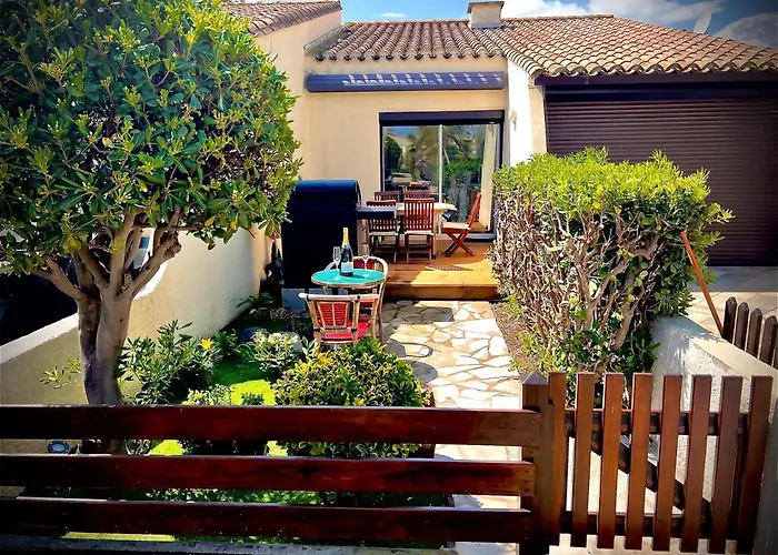 Mezzanine/jardin/terrasse Village Naturiste Agde